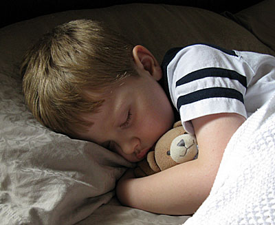 Regular Bedtime for Preschoolers Linked to Higher Scores
