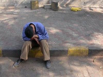 Men More Vulnerable in Young Adult Relationships
