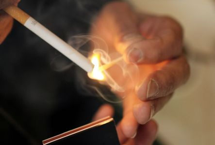Study Reveals Strong Link Between Depression and Smoking